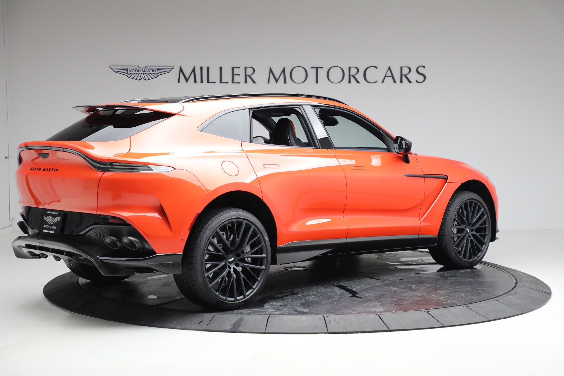 New 2023 Aston Martin DBX 707 | St. Petersburg, FL