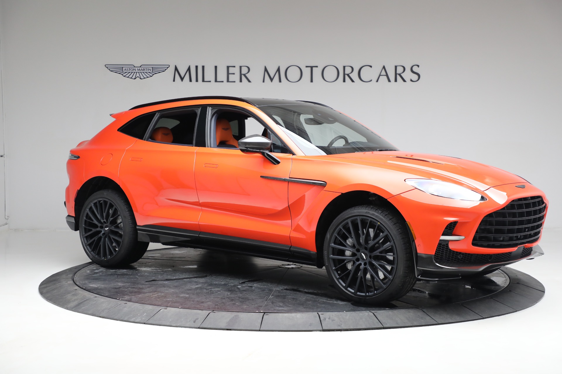 New 2023 Aston Martin DBX 707 | St. Petersburg, FL