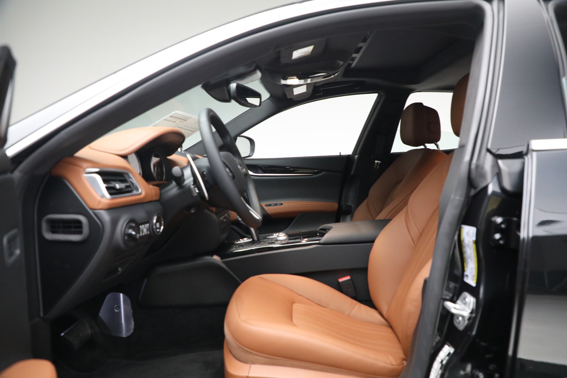 New 2023 Maserati Ghibli Modena Q4 | St. Petersburg, FL