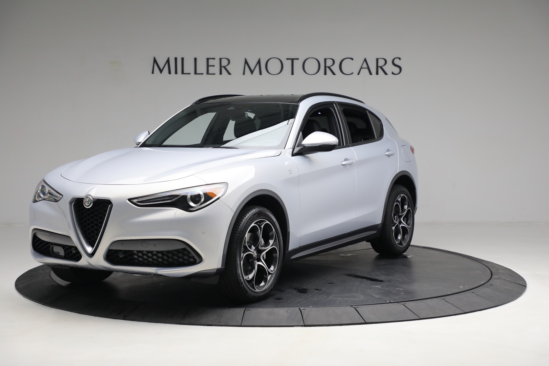 New 2023 Alfa Romeo Stelvio Ti | St. Petersburg, FL