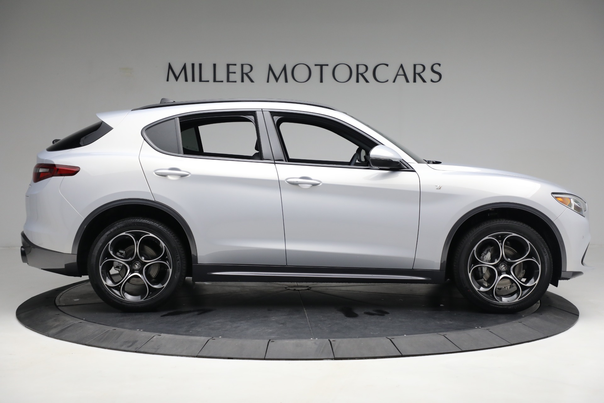 New 2023 Alfa Romeo Stelvio Ti | St. Petersburg, FL
