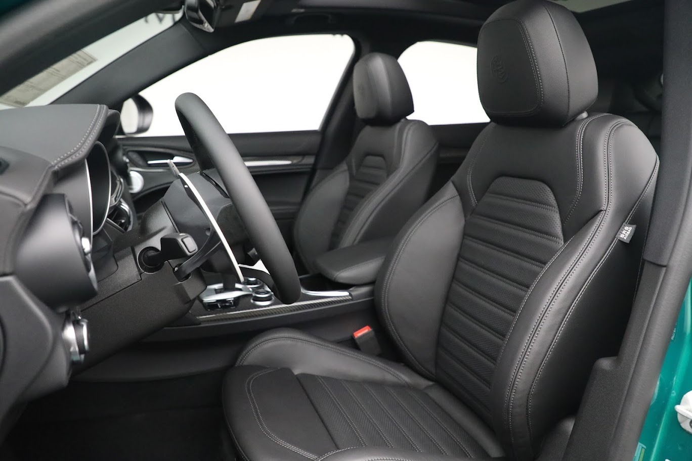 New 2023 Alfa Romeo Stelvio Quadrifoglio | St. Petersburg, FL