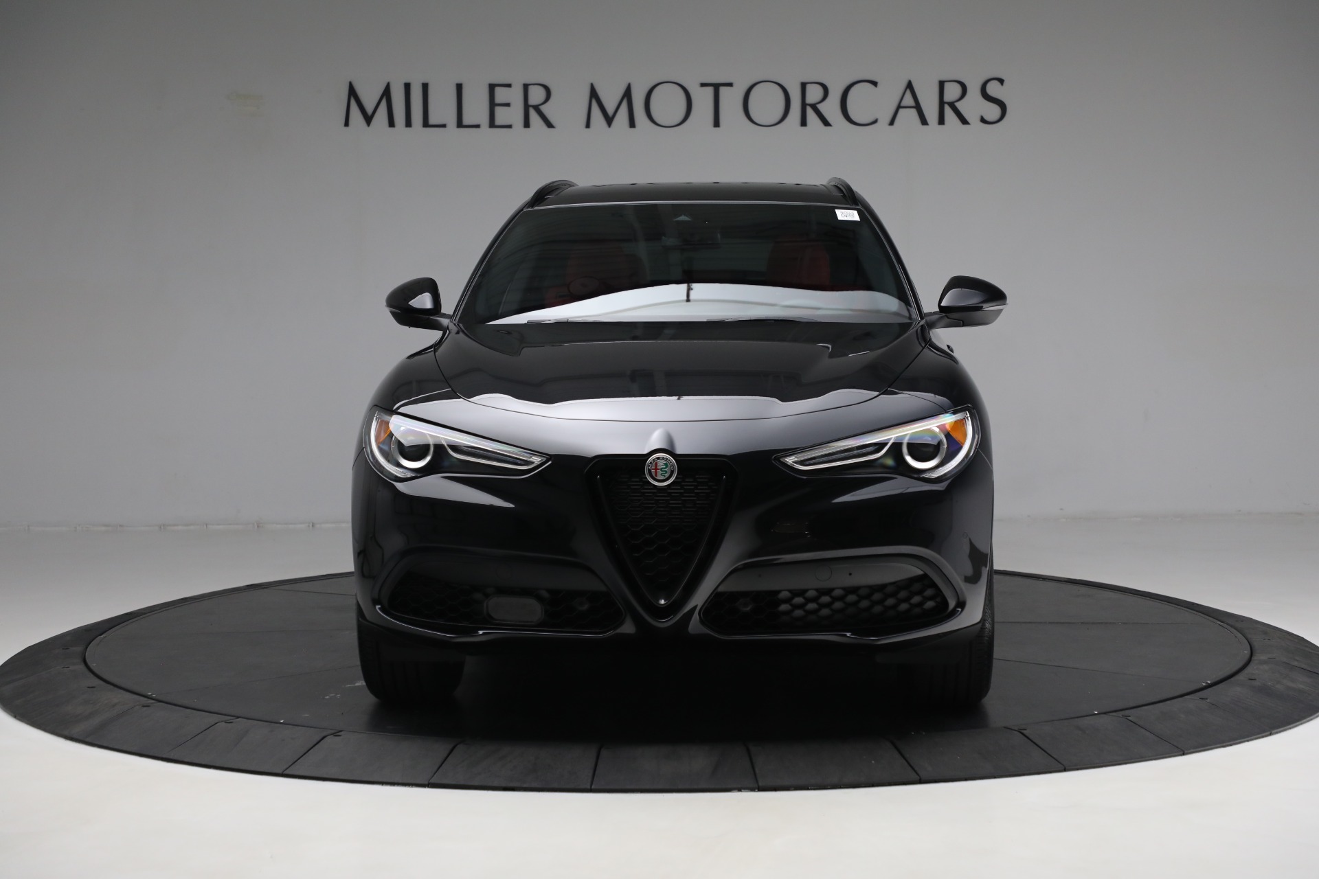 New 2023 Alfa Romeo Stelvio Sprint | St. Petersburg, FL