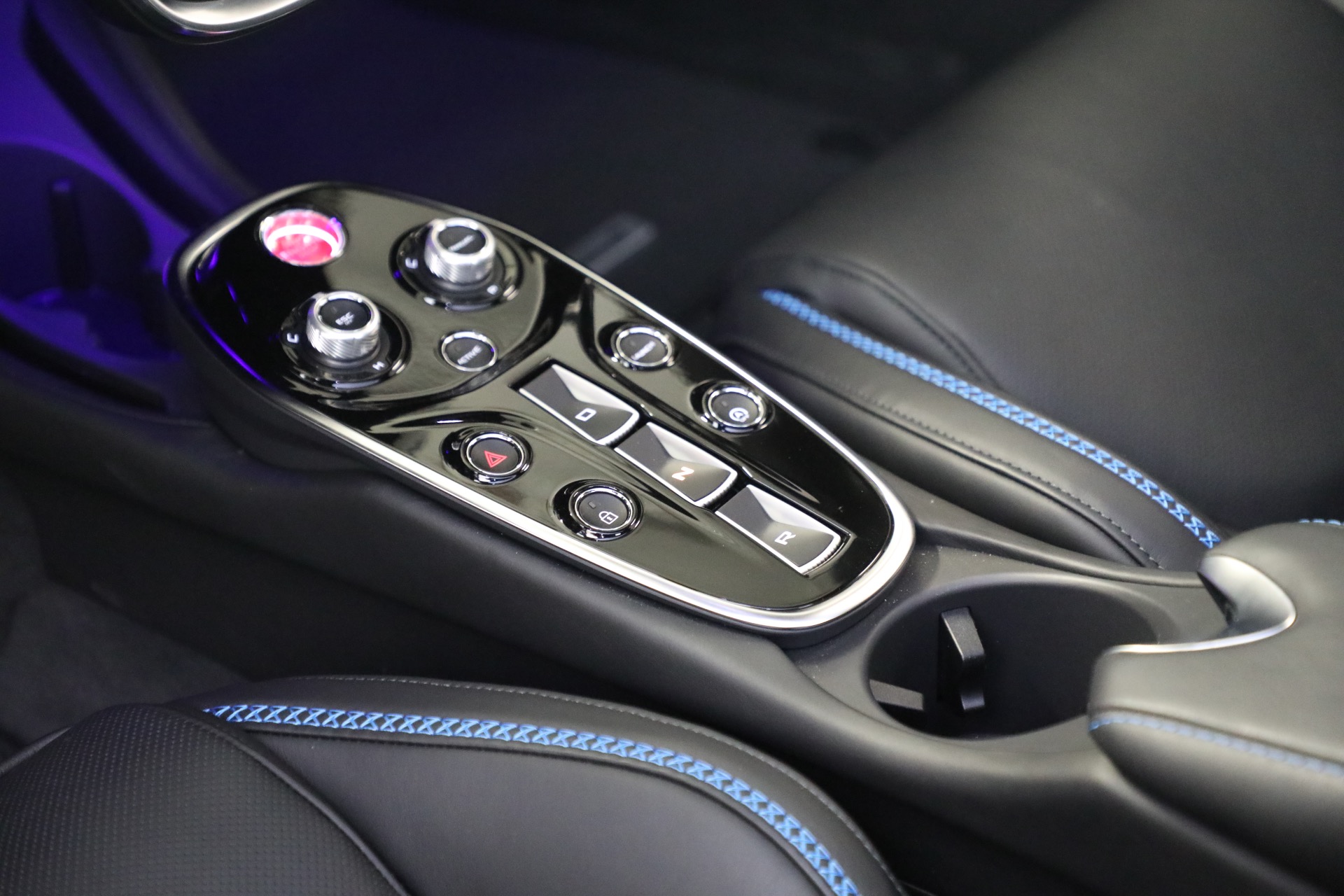 New 2023 McLaren GT Luxe | St. Petersburg, FL