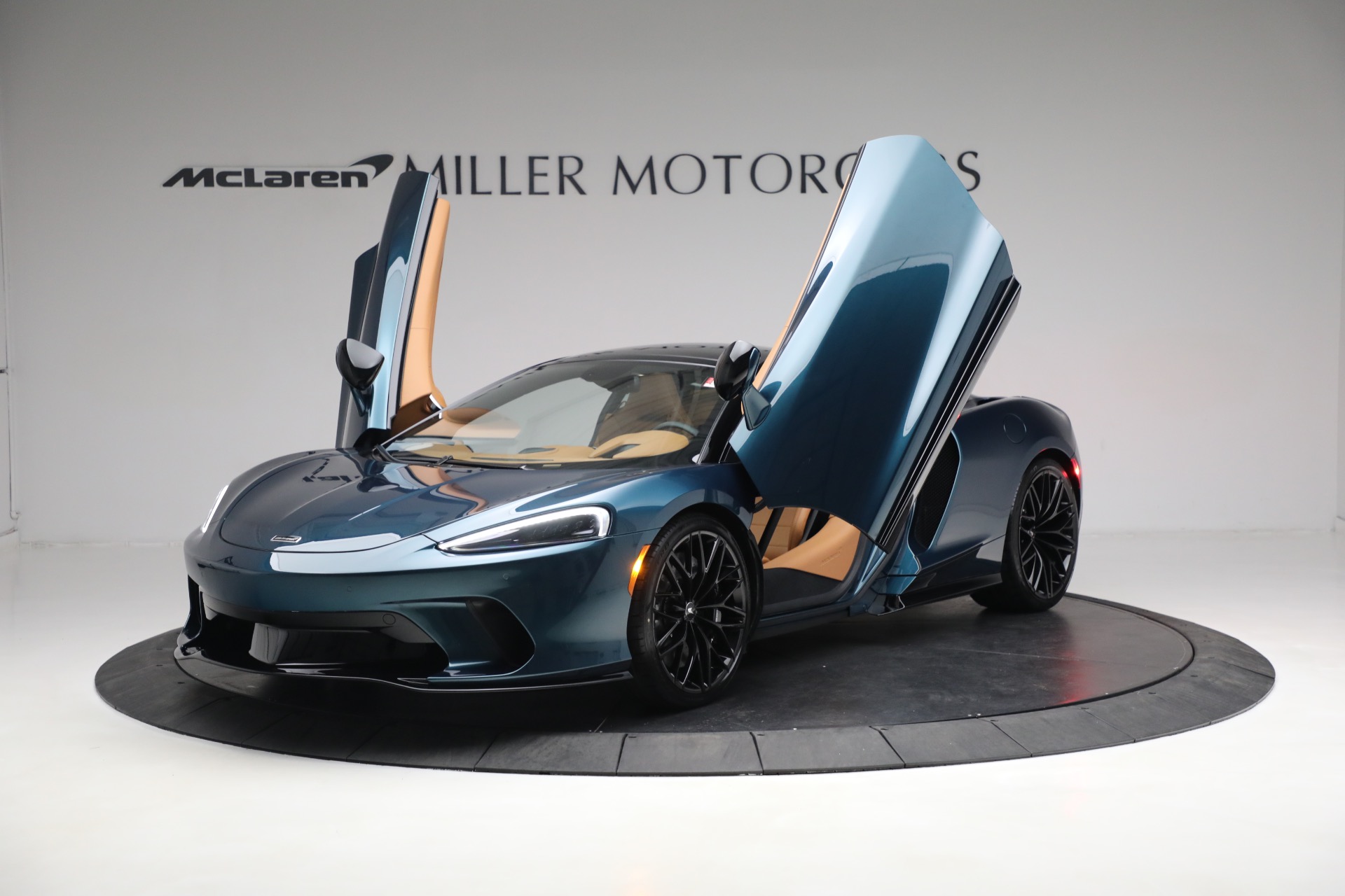 New 2023 McLaren GT Luxe | St. Petersburg, FL