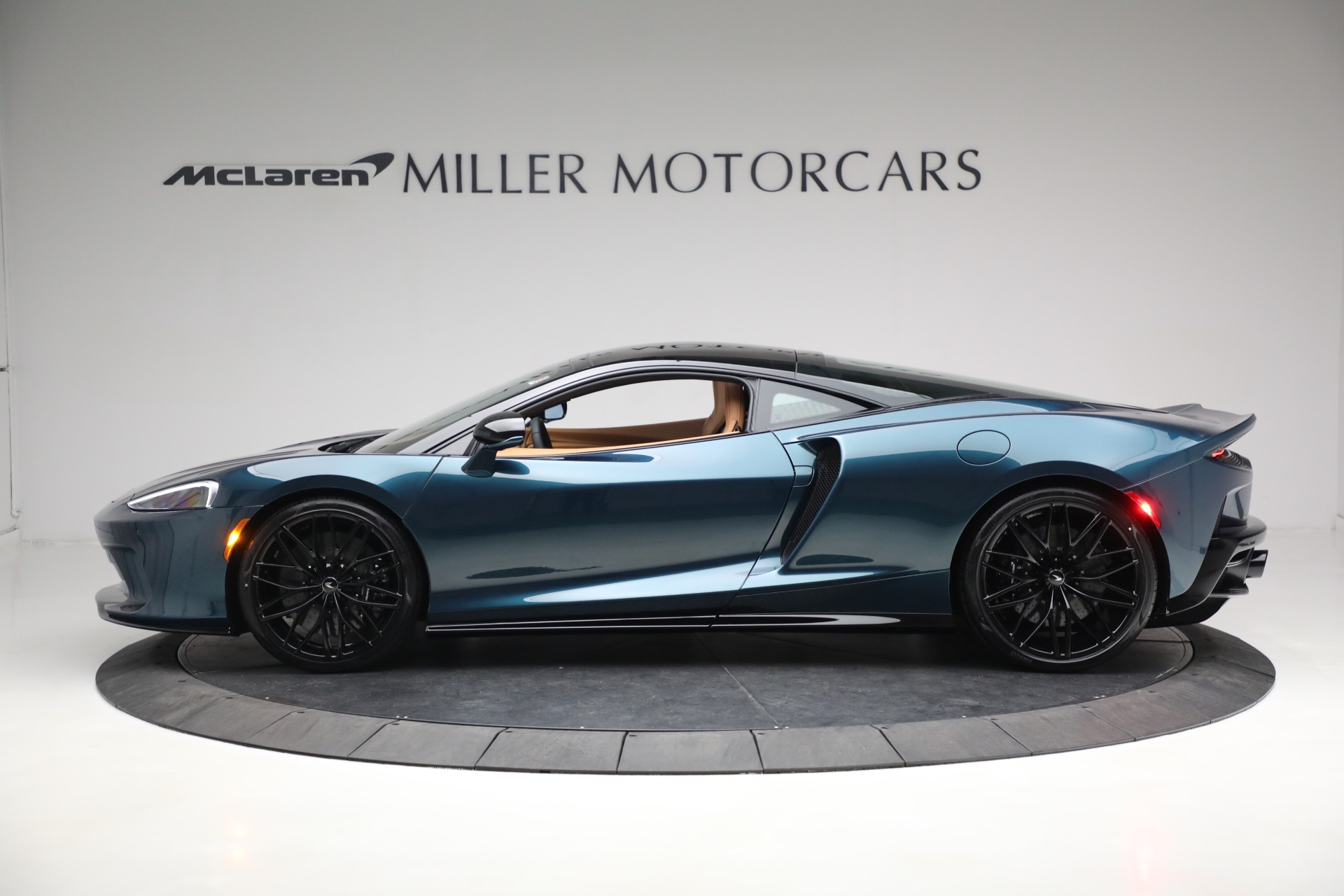 New 2023 McLaren GT Luxe | St. Petersburg, FL