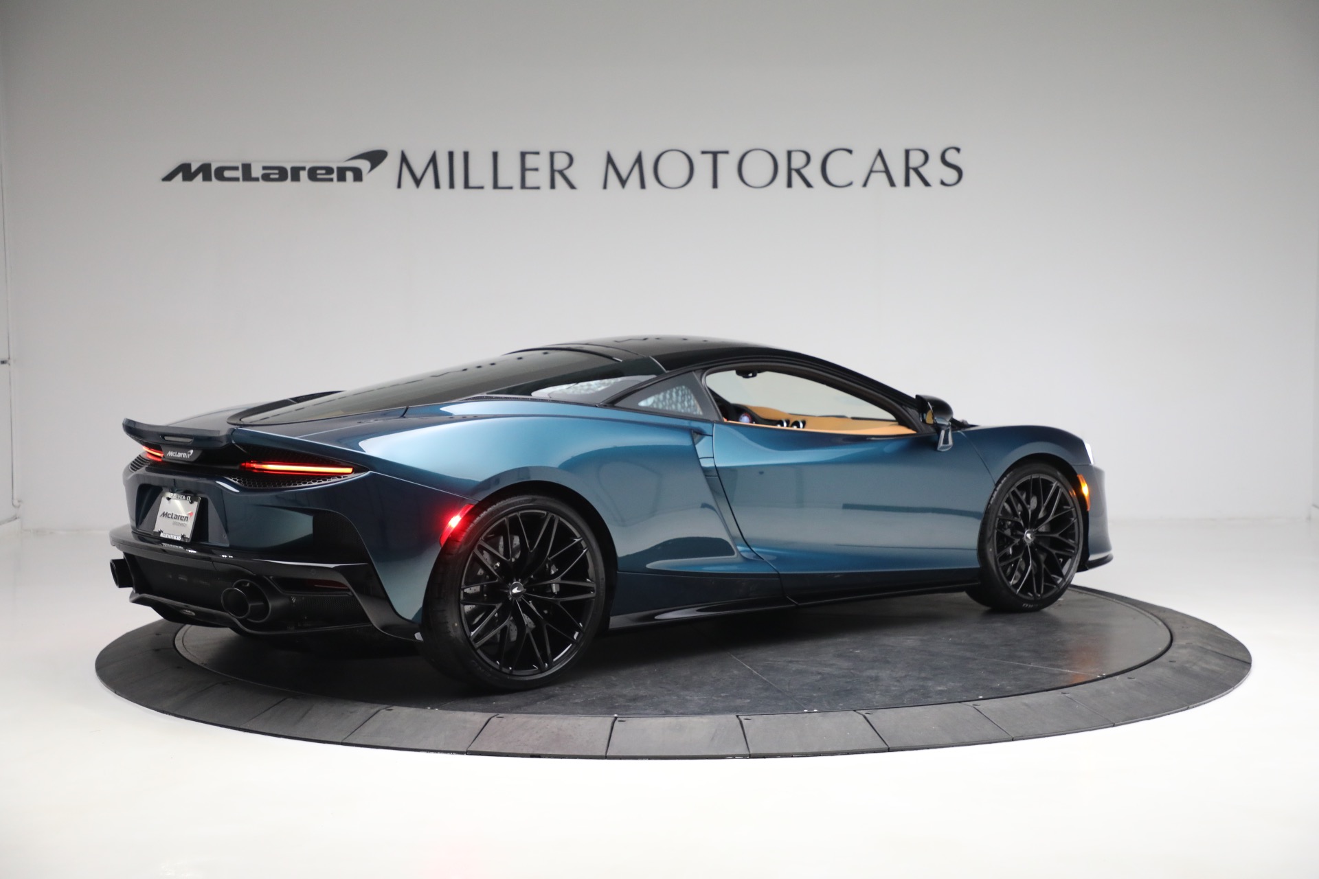 New 2023 McLaren GT Luxe | St. Petersburg, FL