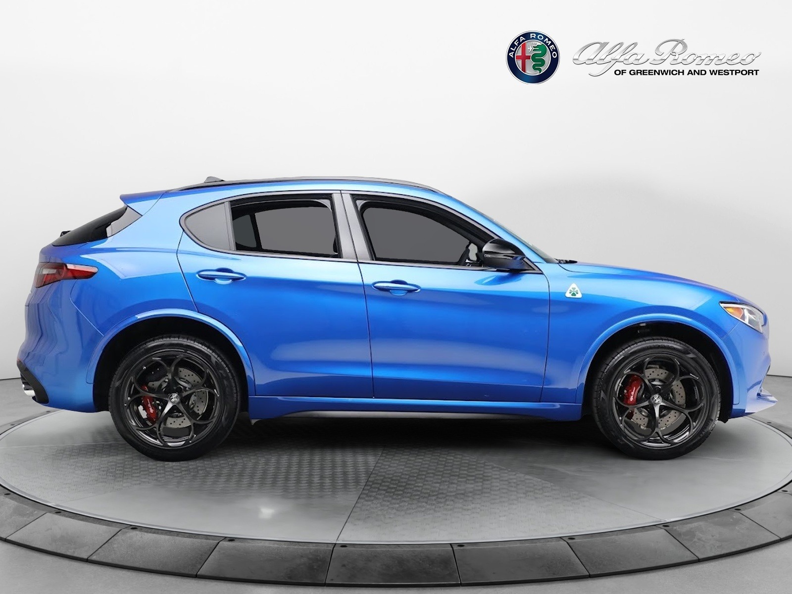 New 2023 Alfa Romeo Stelvio Quadrifoglio | St. Petersburg, FL