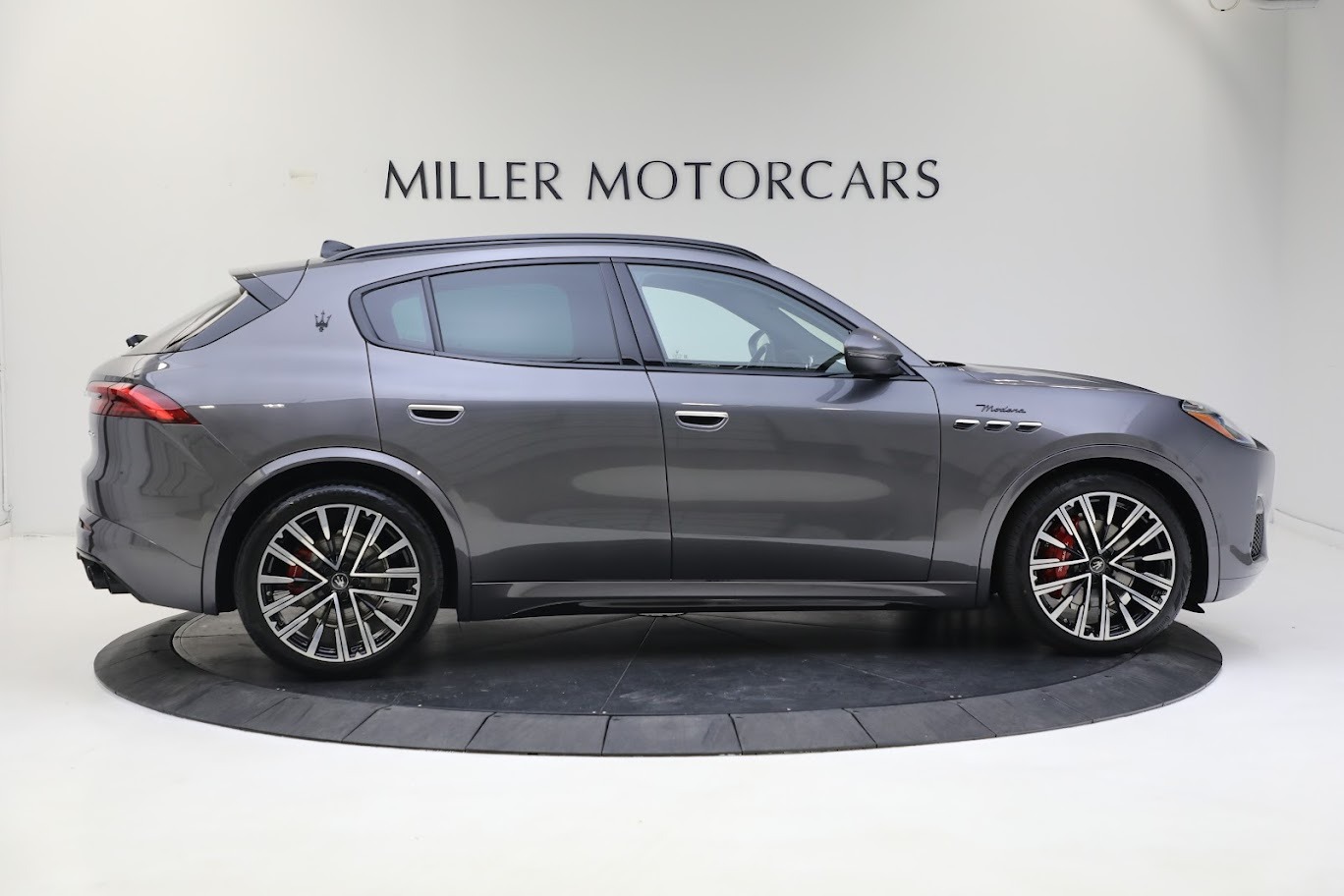 New 2023 Maserati Grecale Modena | St. Petersburg, FL