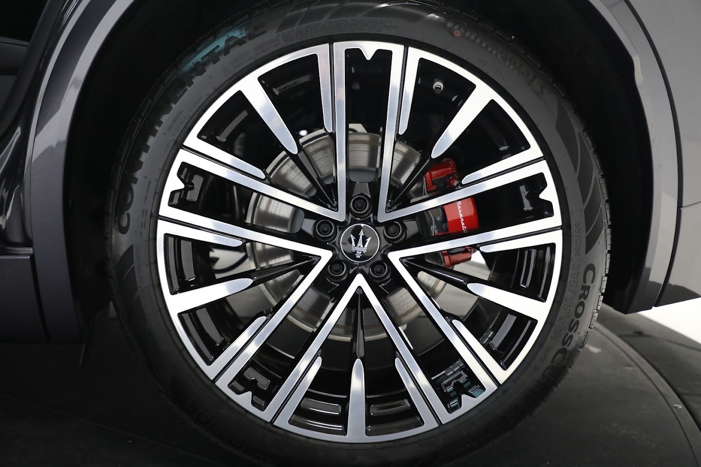 New 2023 Maserati Grecale Modena | St. Petersburg, FL