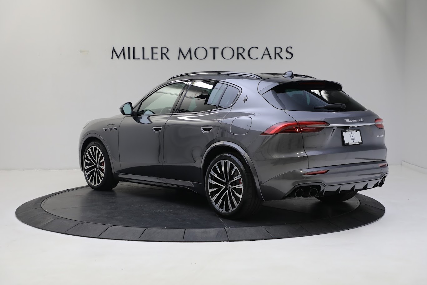 New 2023 Maserati Grecale Modena | St. Petersburg, FL