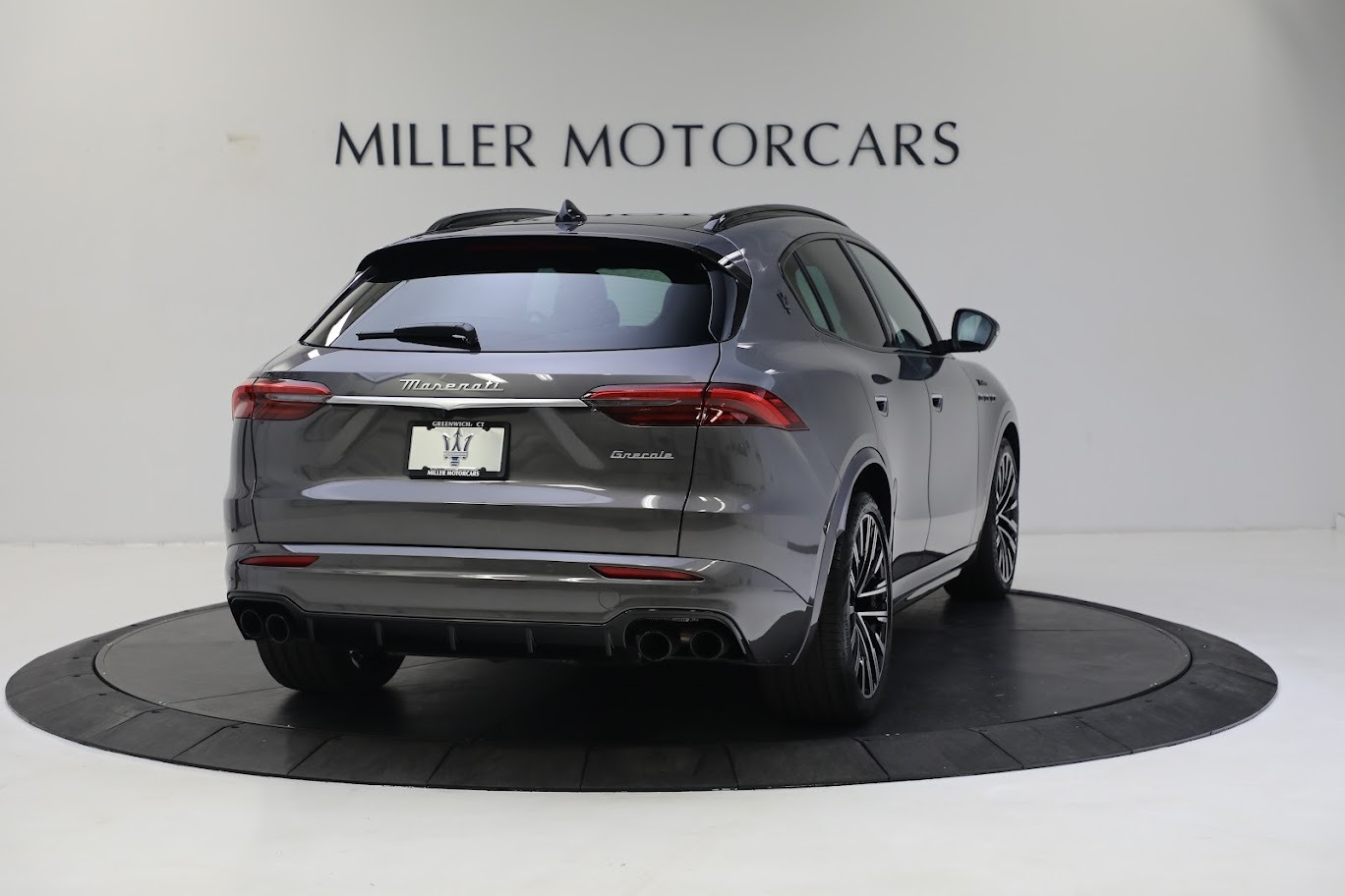 New 2023 Maserati Grecale Modena | St. Petersburg, FL