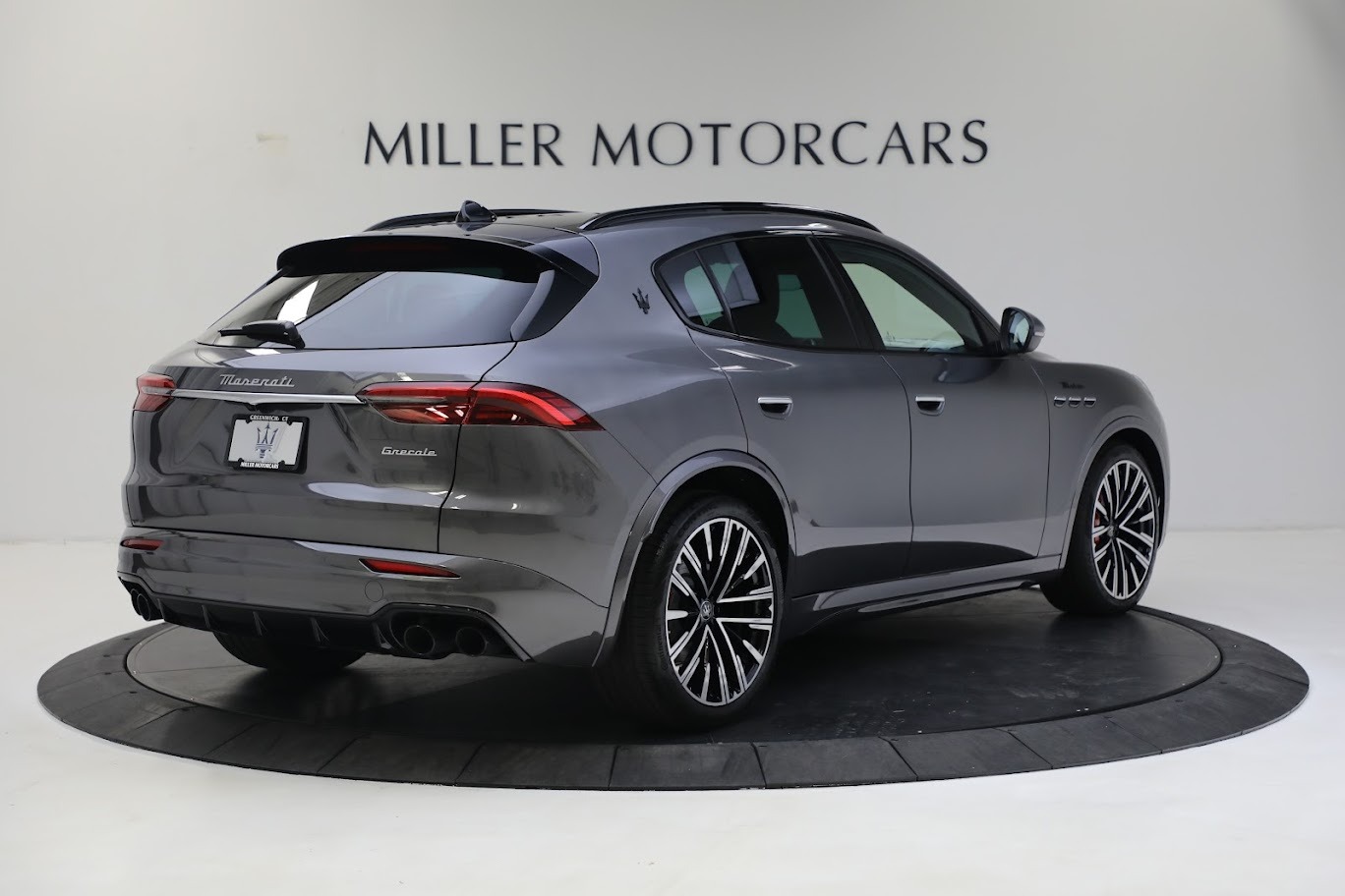 New 2023 Maserati Grecale Modena | St. Petersburg, FL