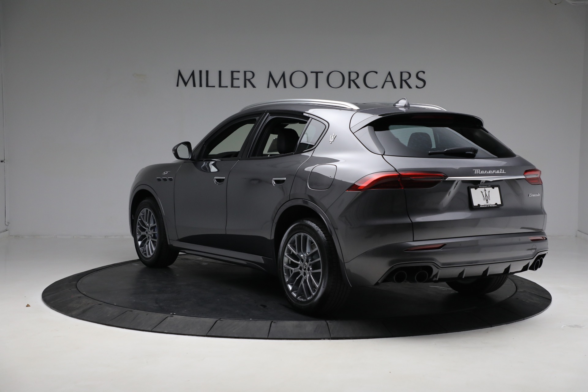 New 2023 Maserati Grecale GT | St. Petersburg, FL