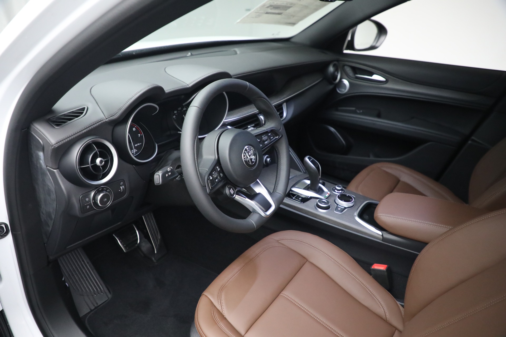 New 2023 Alfa Romeo Stelvio Ti | St. Petersburg, FL