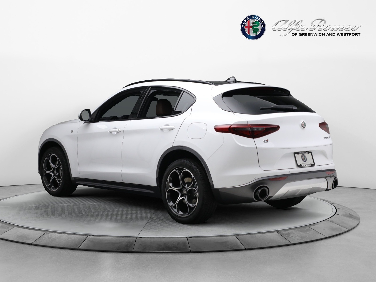 New 2023 Alfa Romeo Stelvio Ti | St. Petersburg, FL