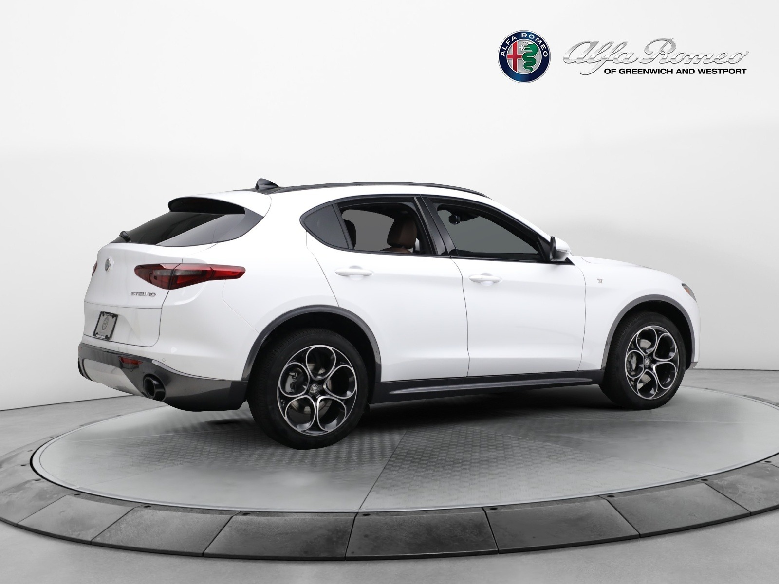 New 2023 Alfa Romeo Stelvio Ti | St. Petersburg, FL