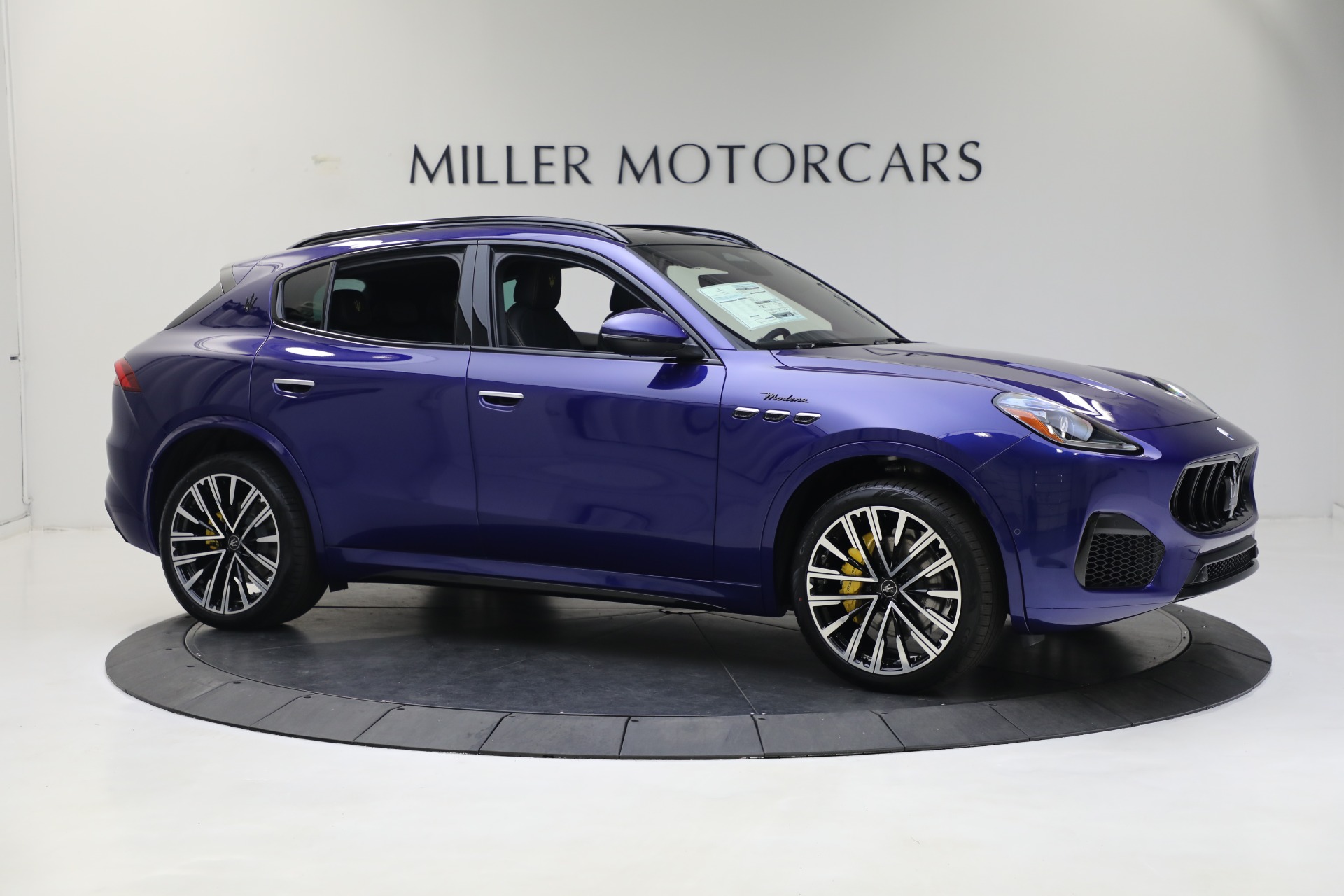 New 2023 Maserati Grecale Modena | St. Petersburg, FL