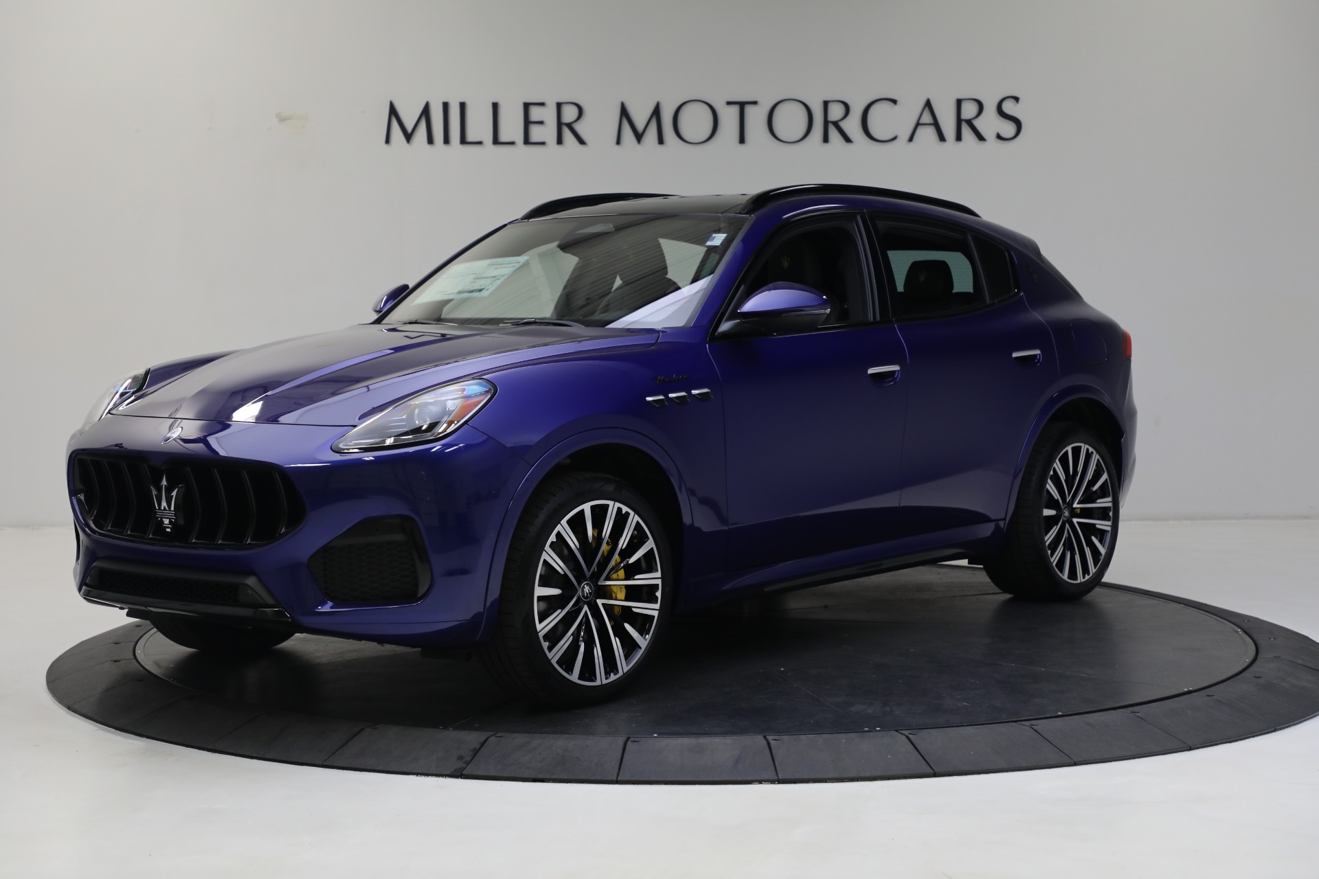New 2023 Maserati Grecale Modena | St. Petersburg, FL