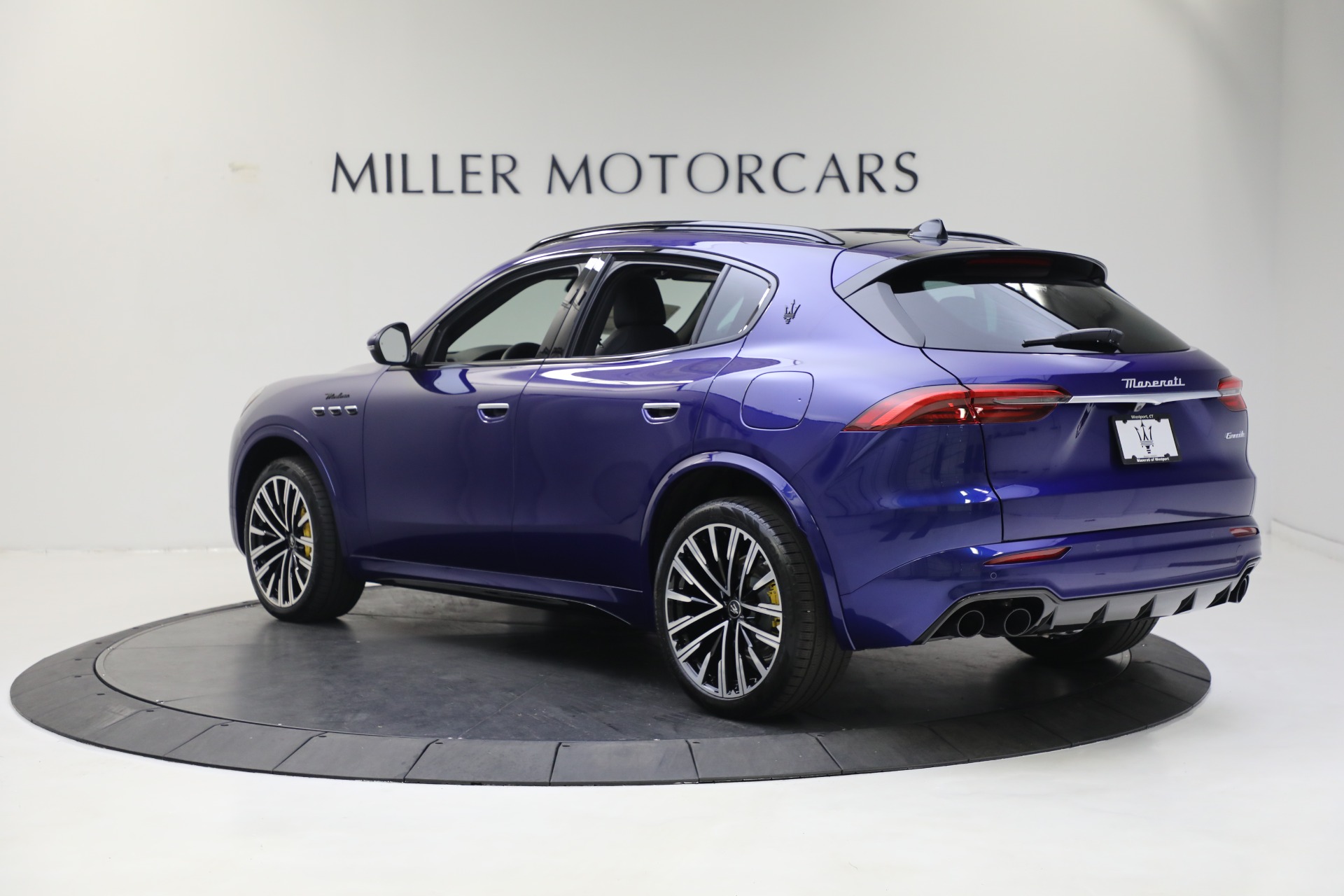 New 2023 Maserati Grecale Modena | St. Petersburg, FL