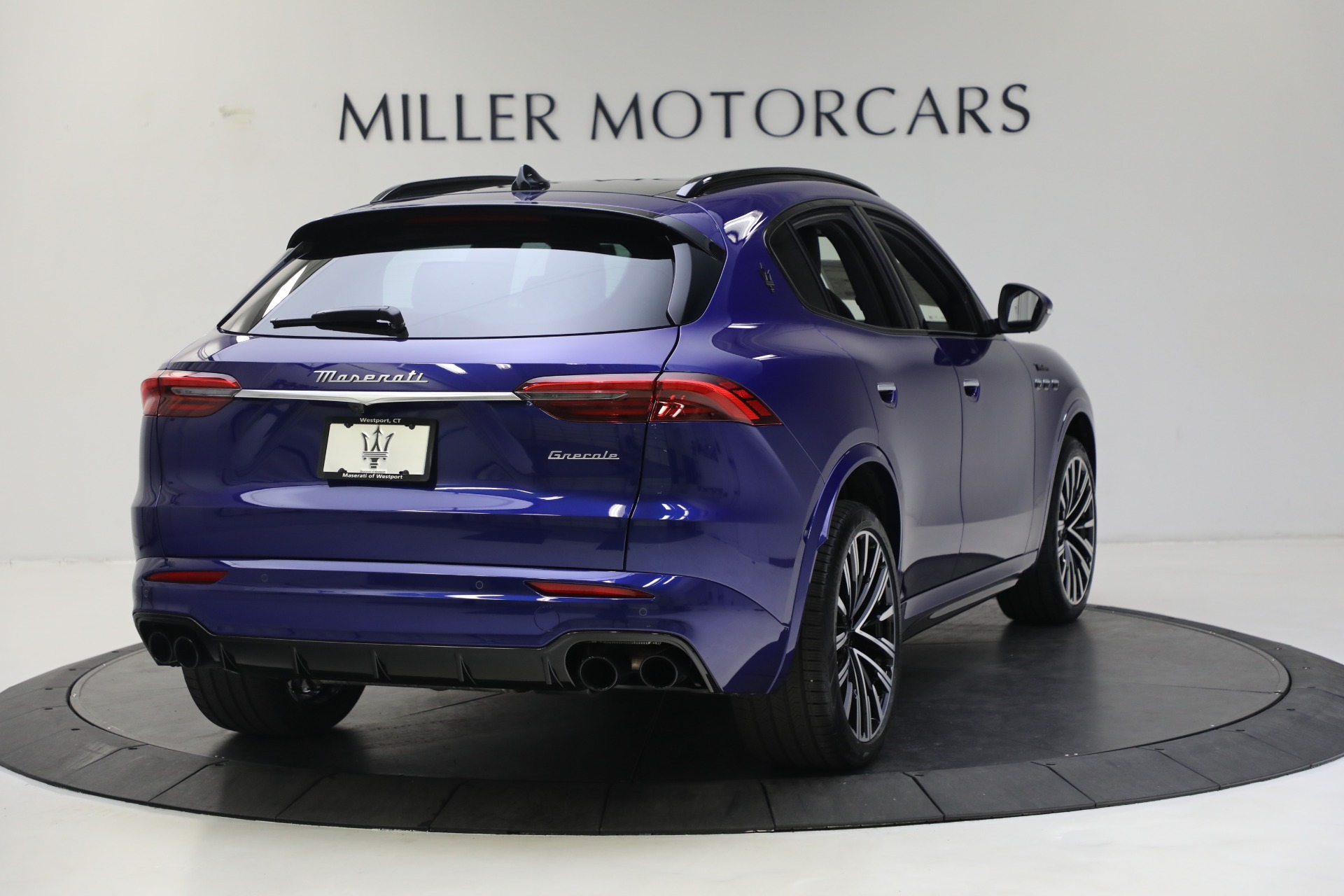 New 2023 Maserati Grecale Modena | St. Petersburg, FL
