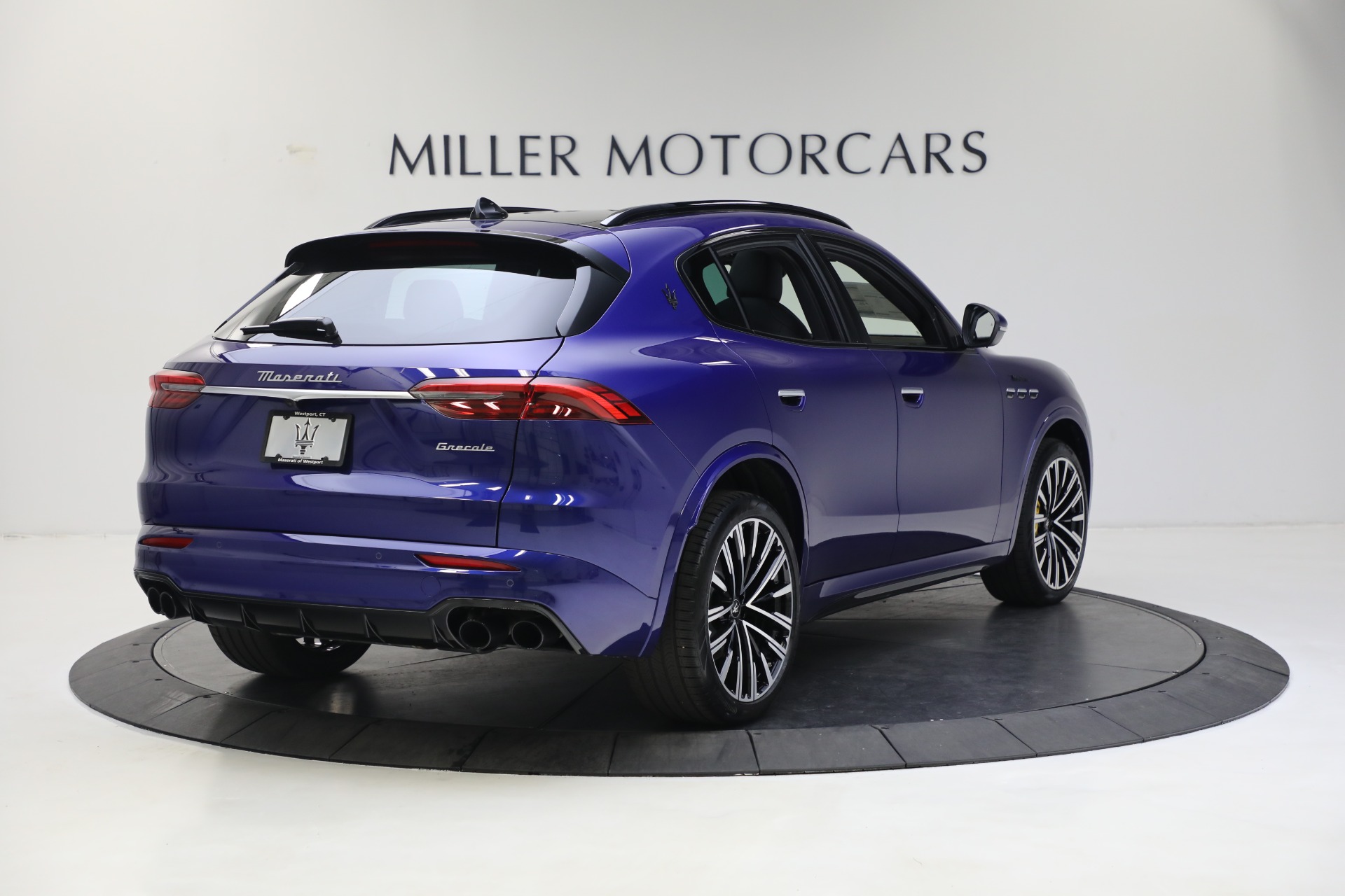 New 2023 Maserati Grecale Modena | St. Petersburg, FL