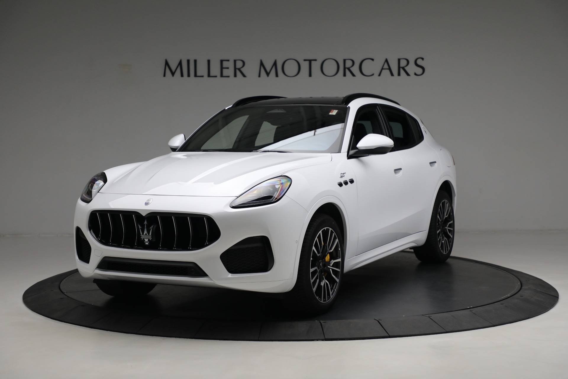 New 2023 Maserati Grecale GT | St. Petersburg, FL