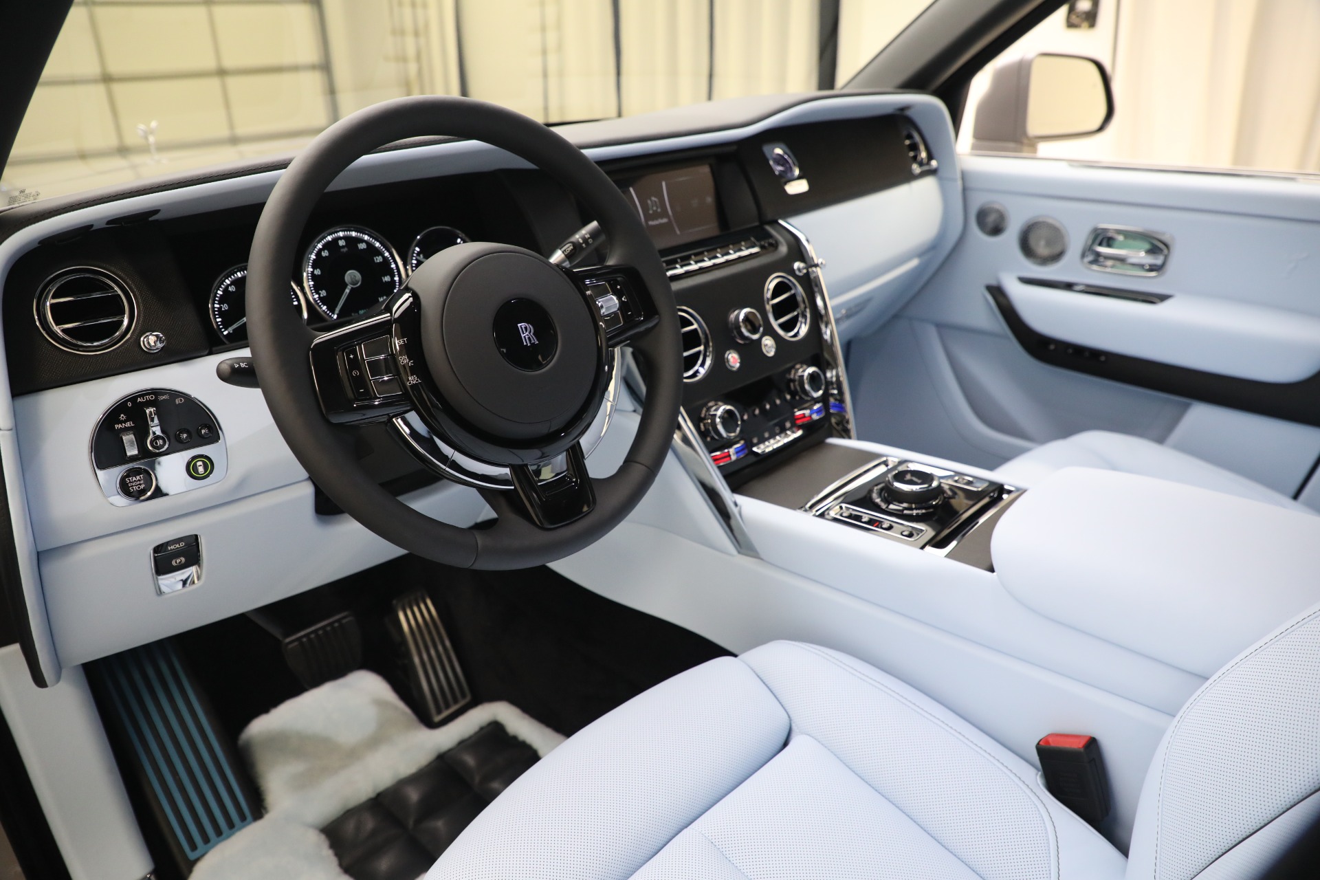 New 2023 Rolls-Royce Cullinan | St. Petersburg, FL