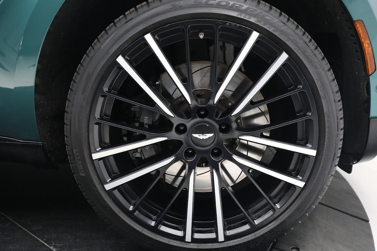 Used 2022 Aston Martin DBX | St. Petersburg, FL