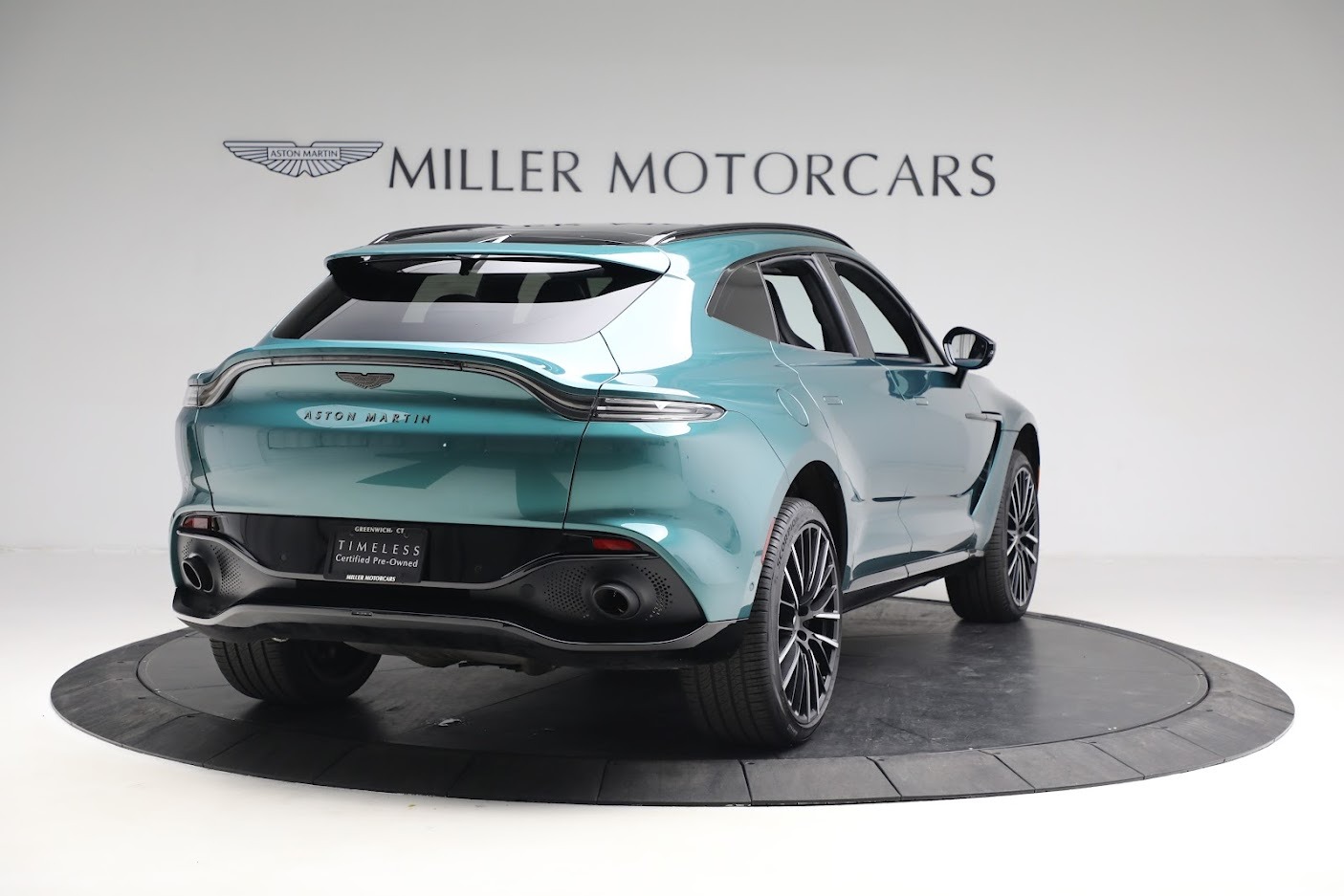 Used 2022 Aston Martin DBX | St. Petersburg, FL