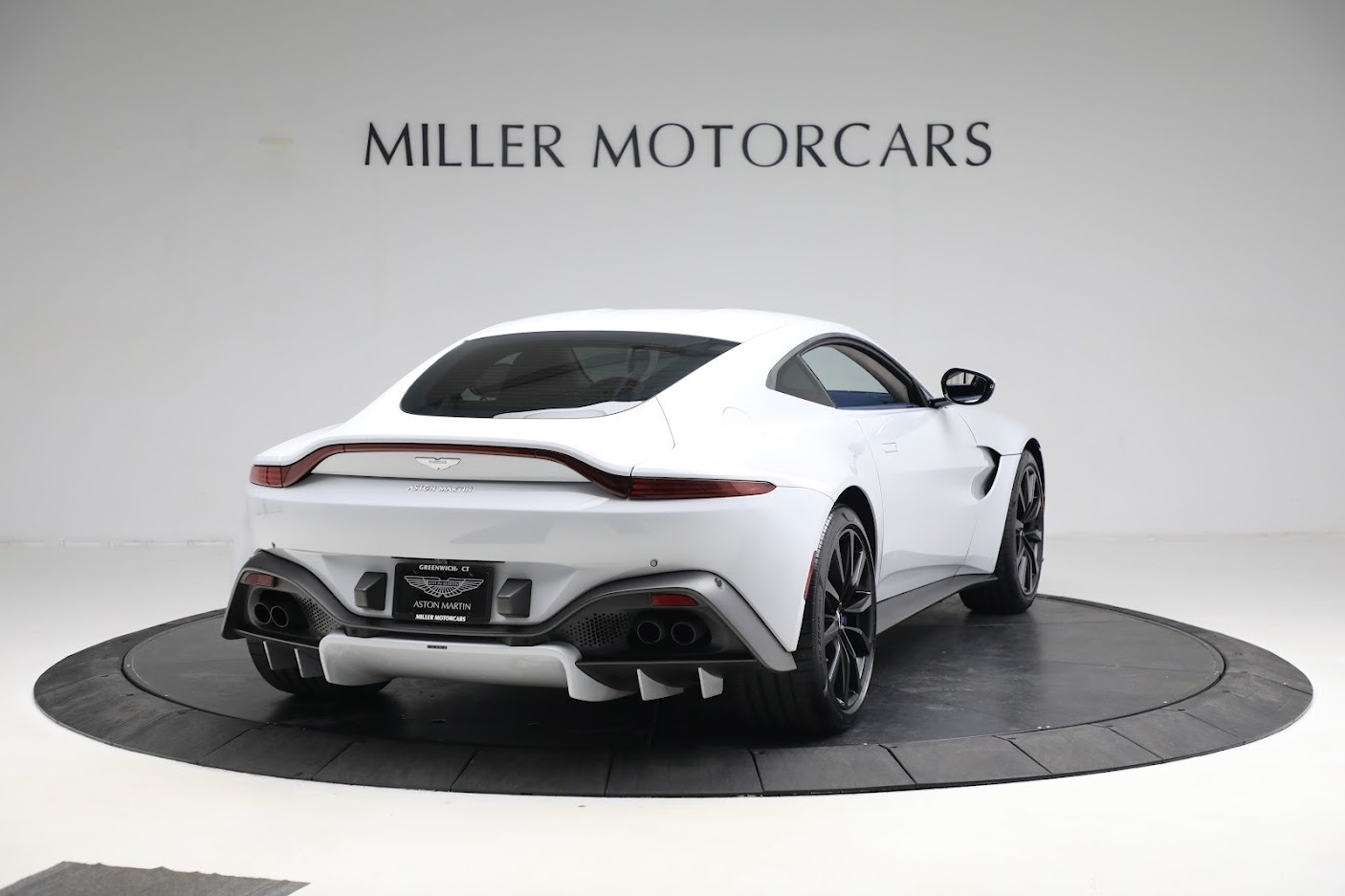 Used 2020 Aston Martin Vantage | St. Petersburg, FL