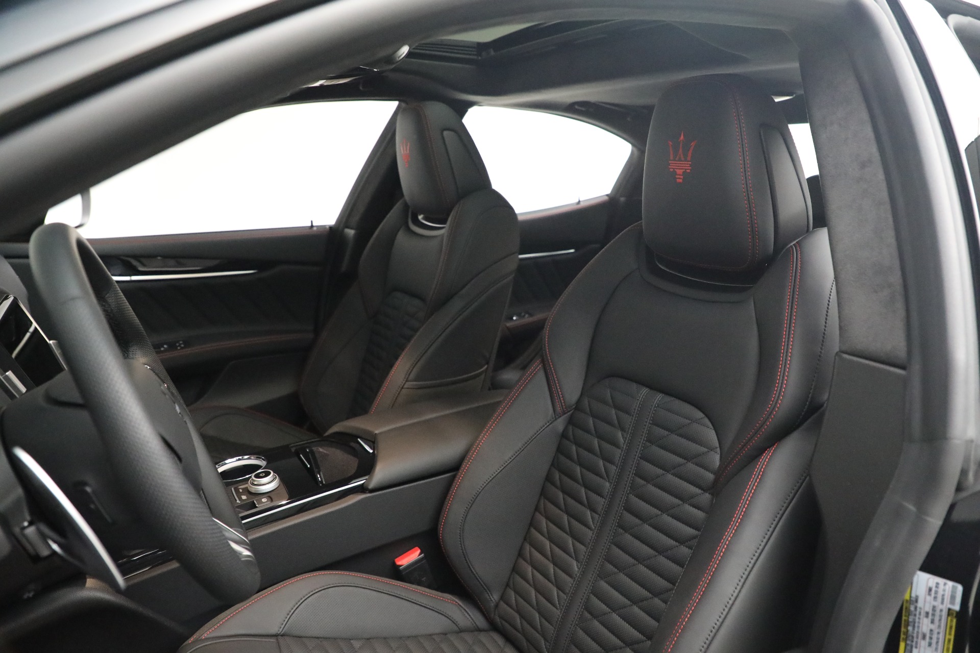 New 2023 Maserati Ghibli Modena Q4 | St. Petersburg, FL