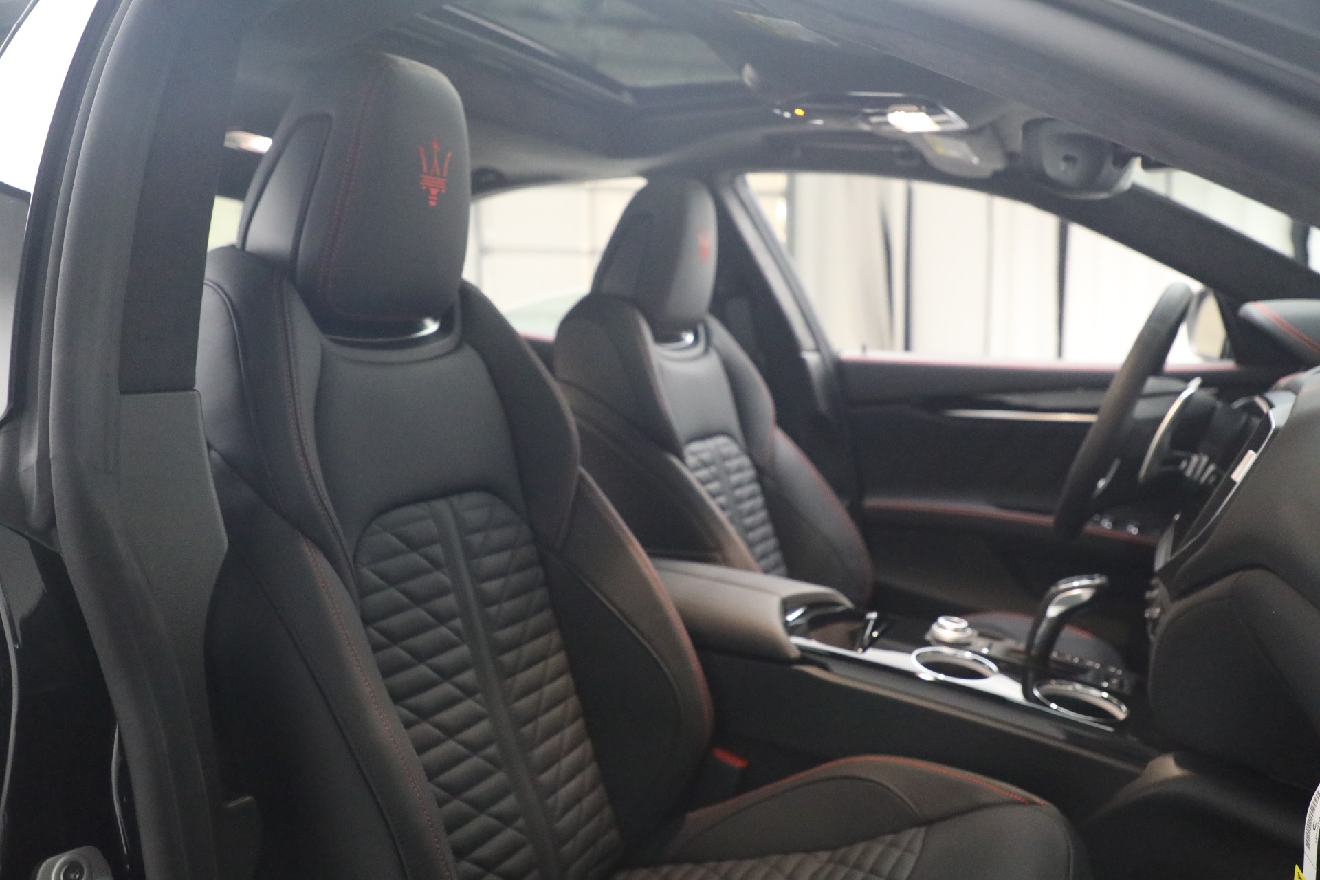New 2023 Maserati Ghibli Modena Q4 | St. Petersburg, FL