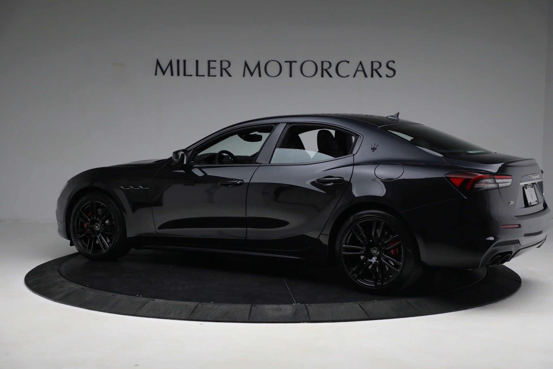 New 2023 Maserati Ghibli Modena Q4 | St. Petersburg, FL