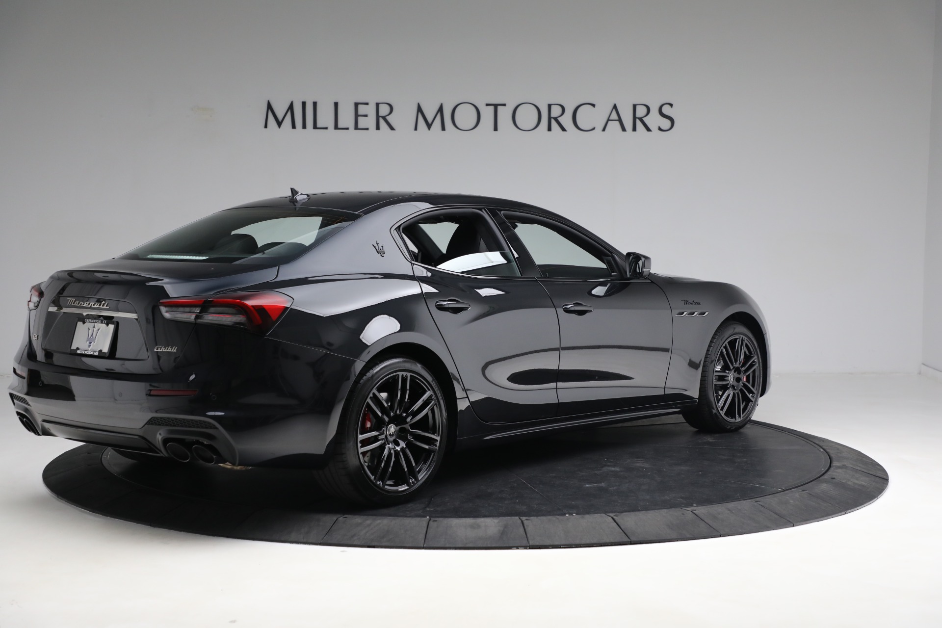 New 2023 Maserati Ghibli Modena Q4 | St. Petersburg, FL