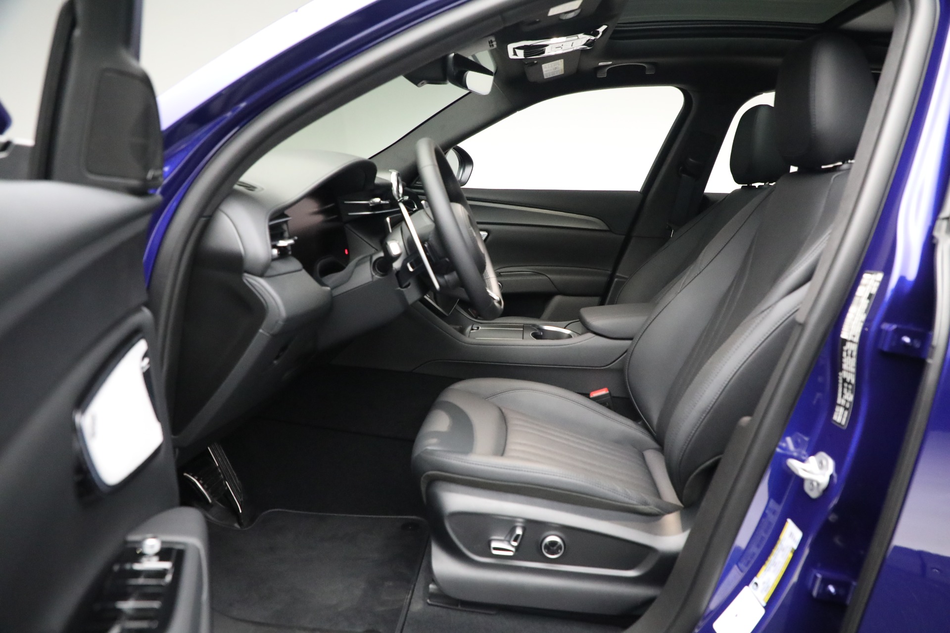 New 2023 Maserati Grecale GT | St. Petersburg, FL