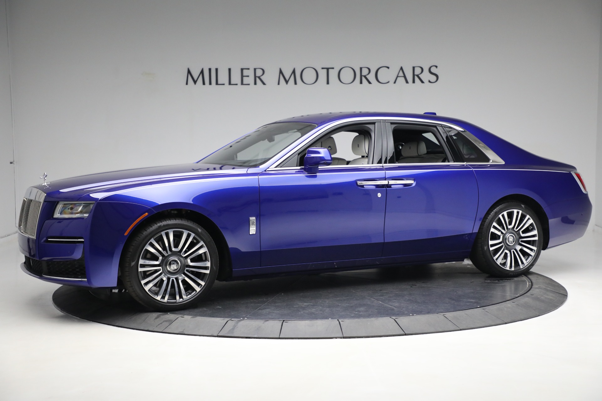 New 2023 Rolls-Royce Ghost | St. Petersburg, FL