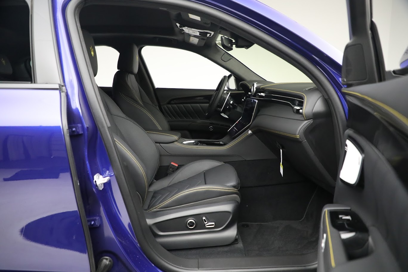 New 2023 Maserati Grecale Modena | St. Petersburg, FL