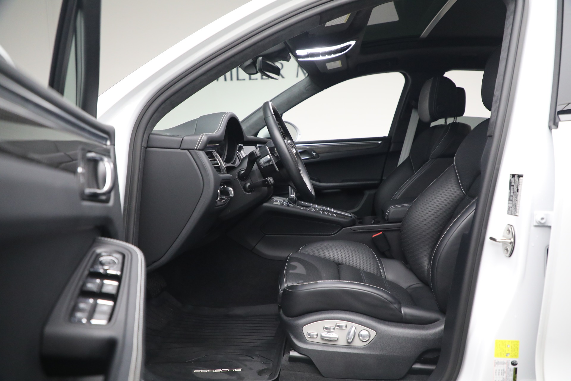 Used 2021 Porsche Macan Turbo | St. Petersburg, FL