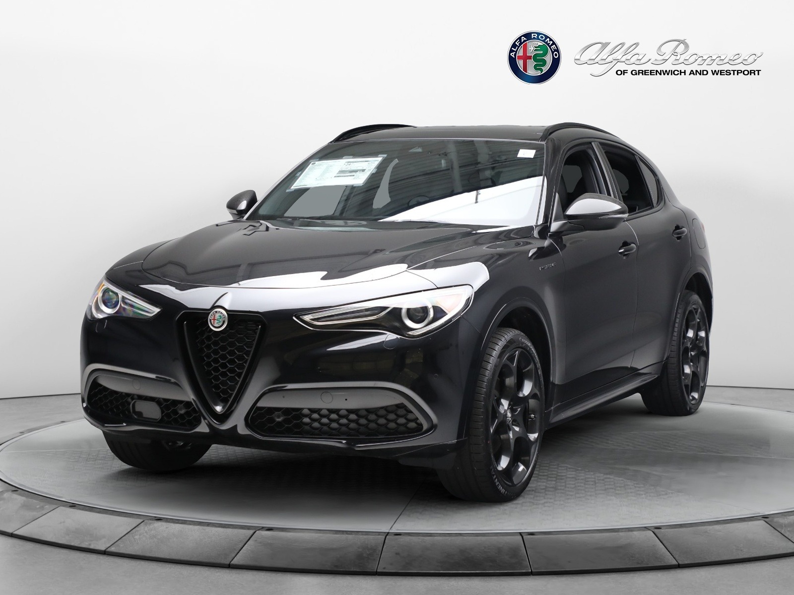 New 2023 Alfa Romeo Stelvio Estrema | St. Petersburg, FL
