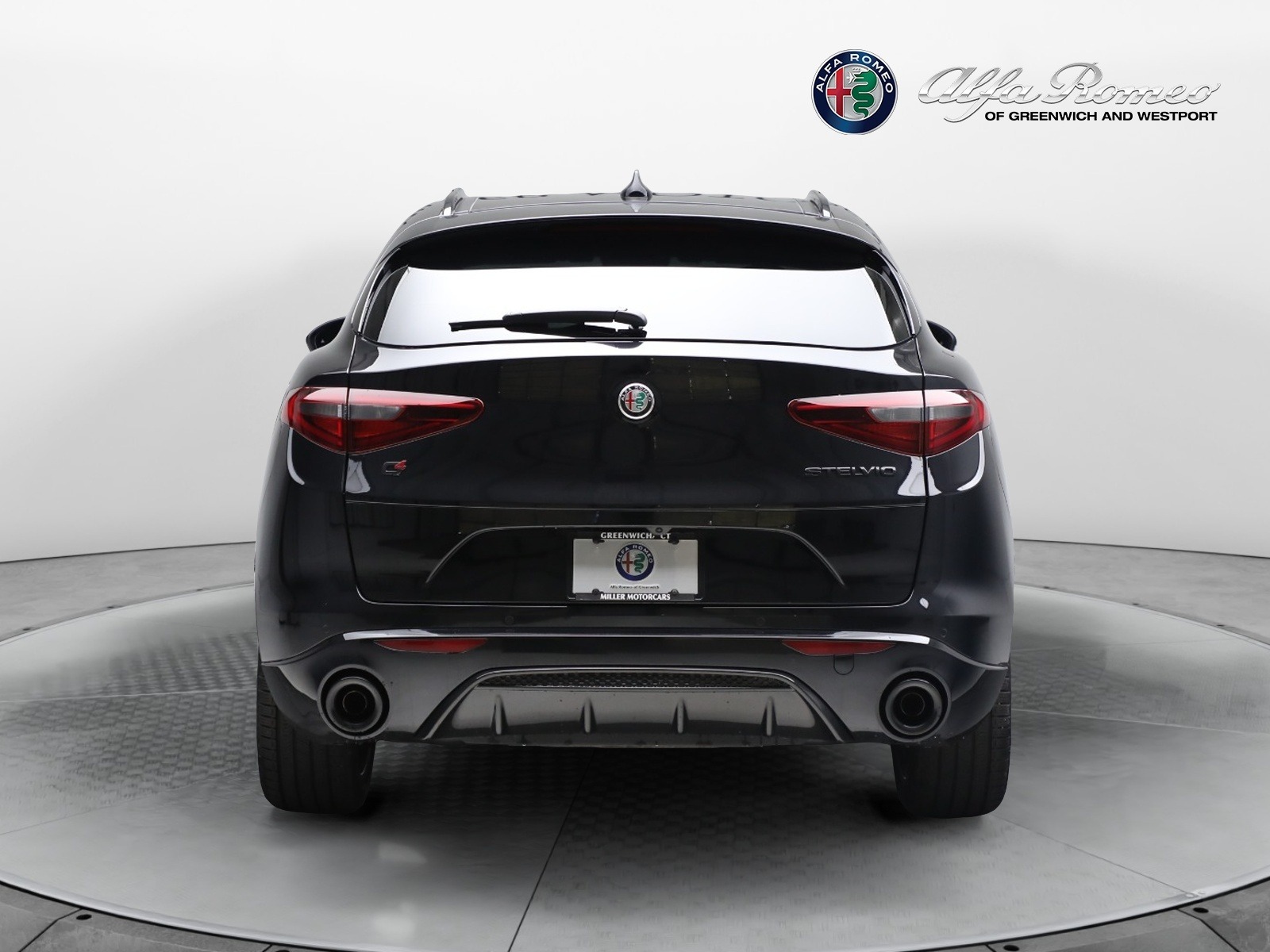 New 2023 Alfa Romeo Stelvio Estrema | St. Petersburg, FL