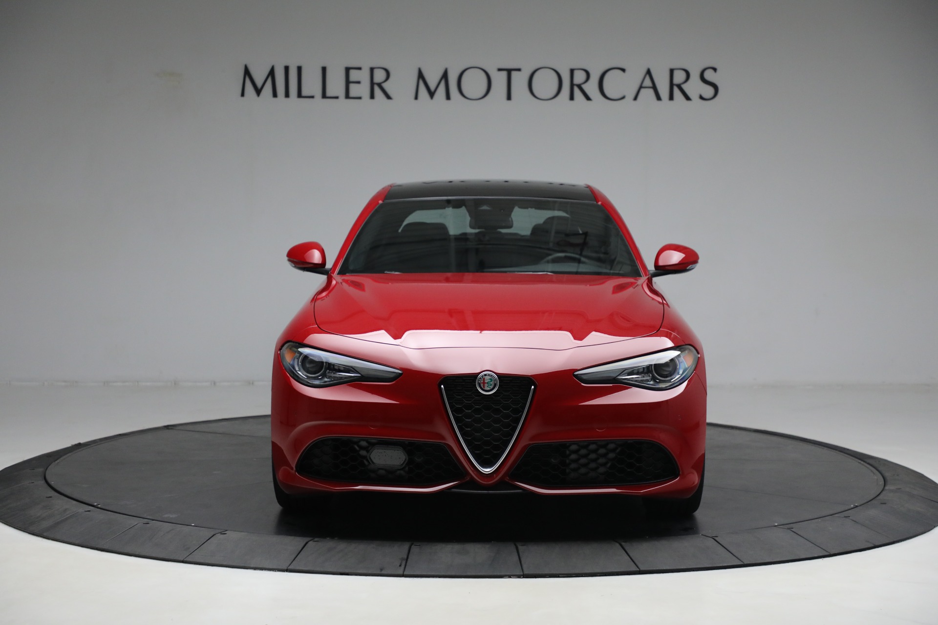 New 2023 Alfa Romeo Giulia Ti | St. Petersburg, FL