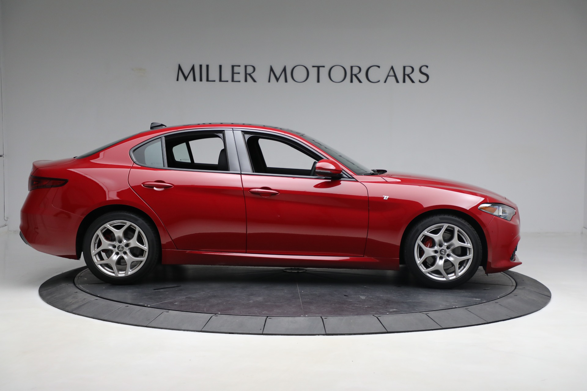 New 2023 Alfa Romeo Giulia Ti | St. Petersburg, FL
