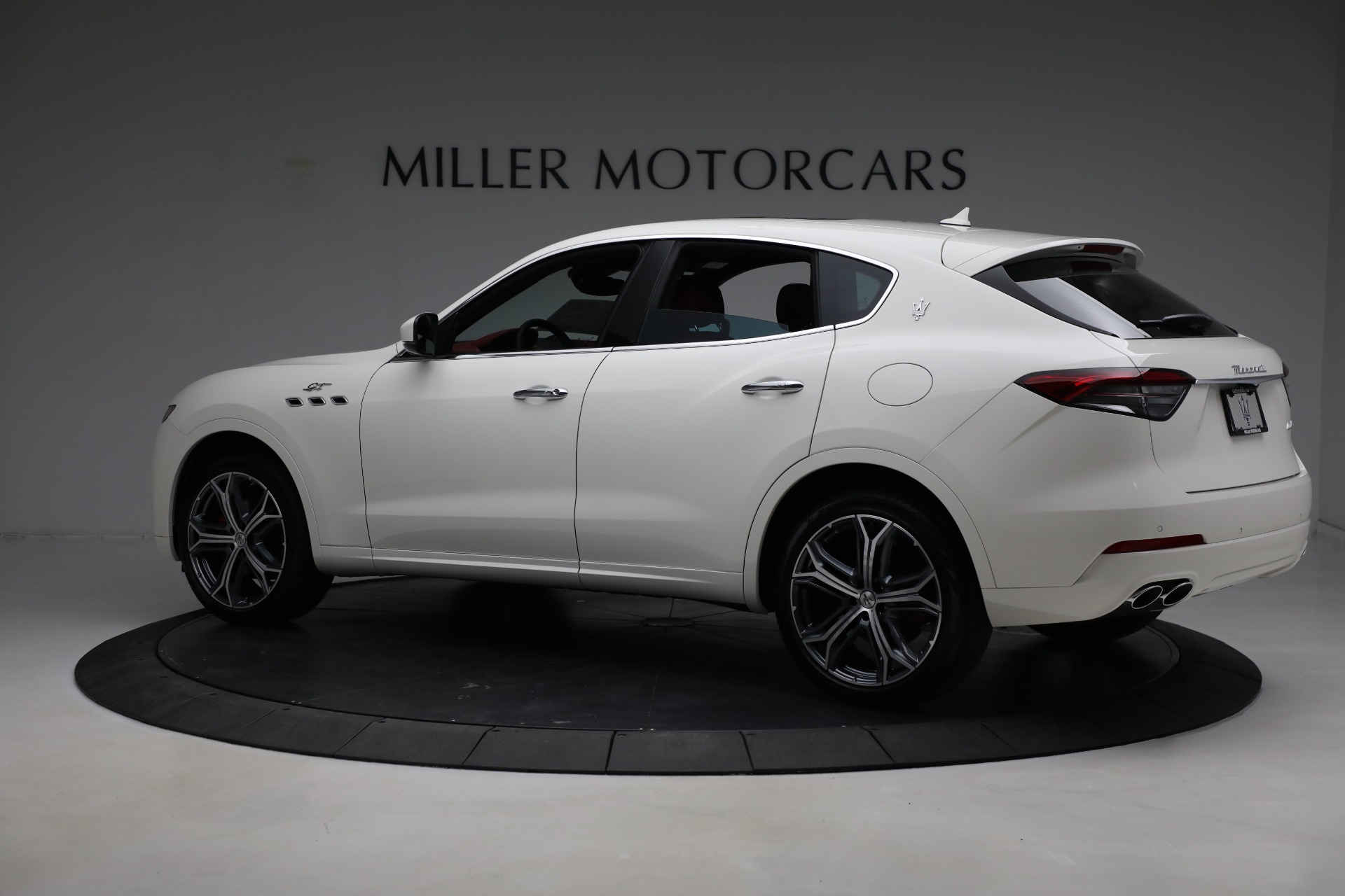 New 2023 Maserati Levante GT | St. Petersburg, FL