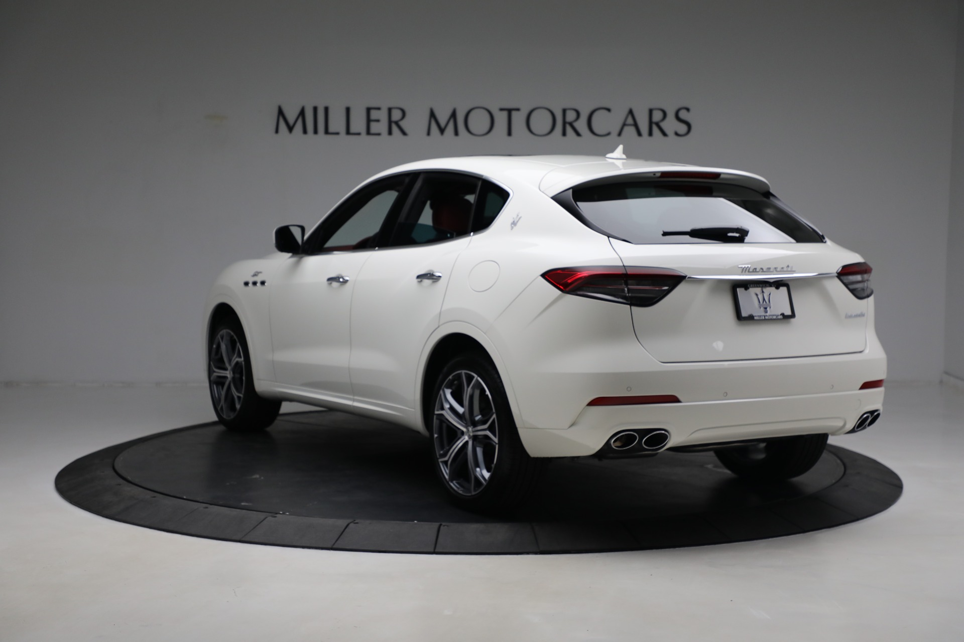New 2023 Maserati Levante GT | St. Petersburg, FL