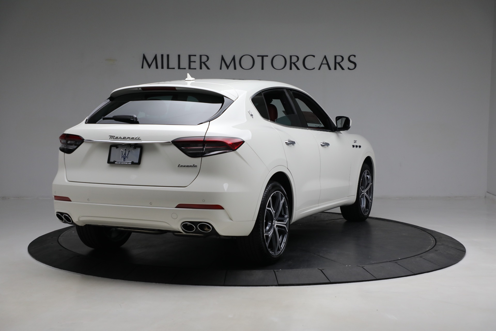 New 2023 Maserati Levante GT | St. Petersburg, FL