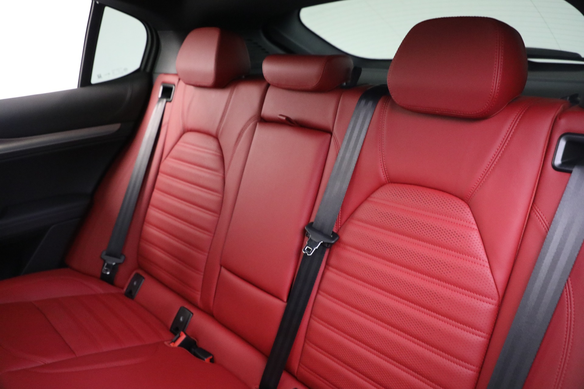 New 2023 Alfa Romeo Stelvio Veloce | St. Petersburg, FL