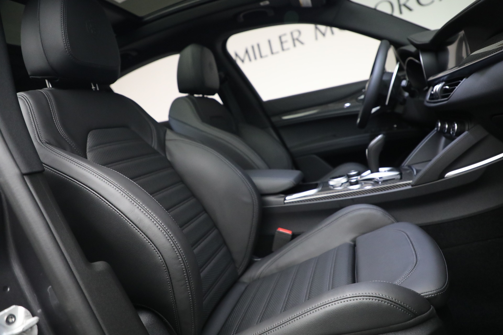 New 2023 Alfa Romeo Stelvio Quadrifoglio | St. Petersburg, FL