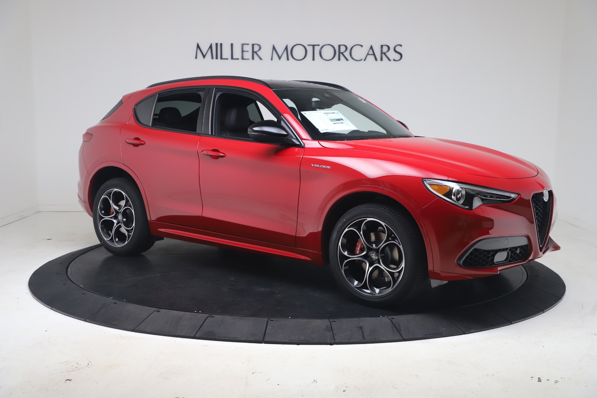 New 2023 Alfa Romeo Stelvio Veloce | St. Petersburg, FL