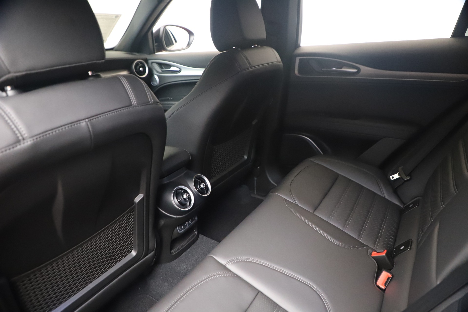 New 2023 Alfa Romeo Stelvio Veloce | St. Petersburg, FL